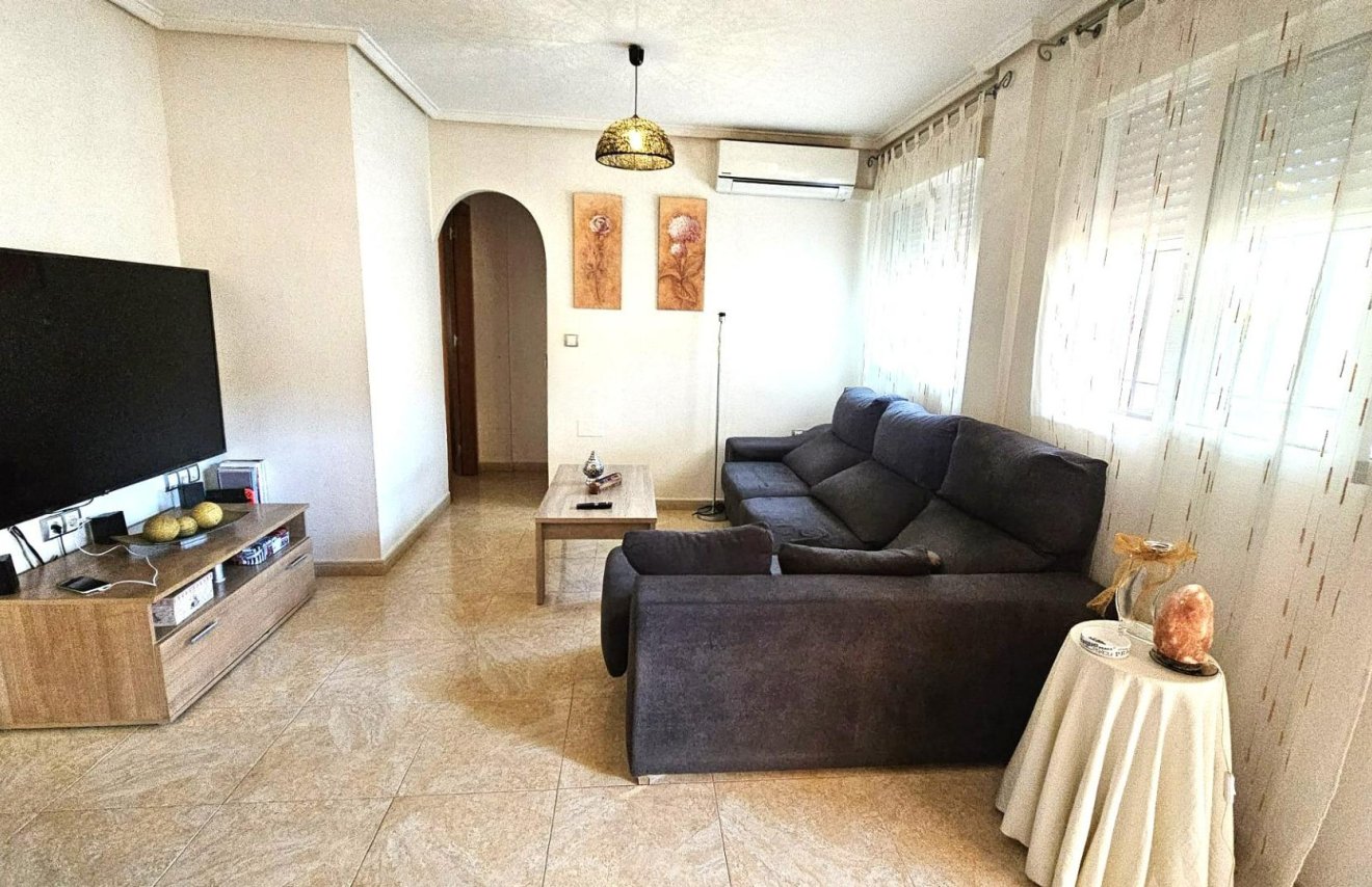 Resale - Townhouse - Torrevieja - Sector 25