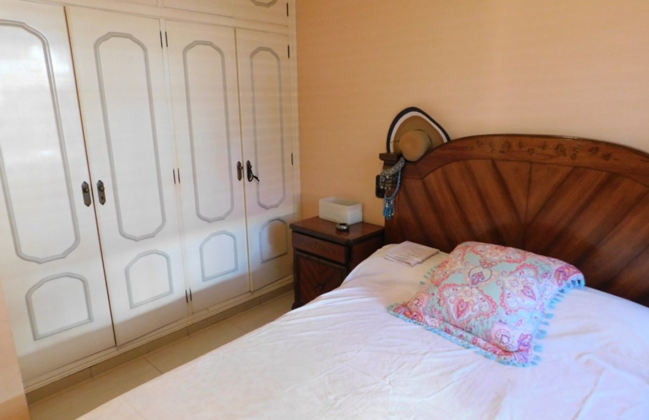 Resale - Villa de Lujo - Torrevieja - Nueva Torrevieja