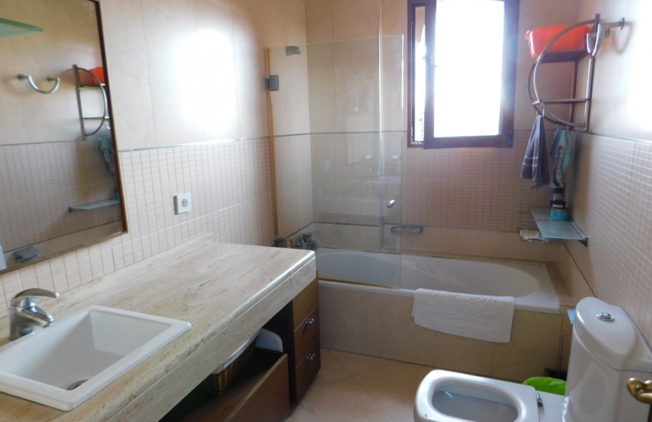 Resale - Villa de Lujo - Torrevieja - Nueva Torrevieja