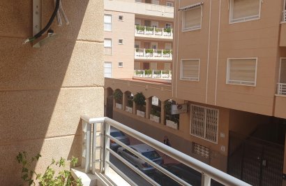 Resale - Apartamento - Guardamar del Segura - Los secanos