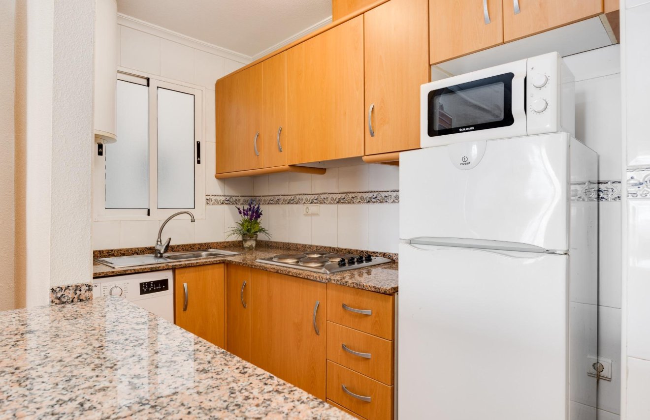 Resale - Apartamento - Torrevieja - Centro