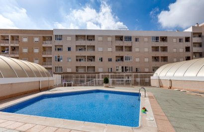 Revente - Apartamento - Torrevieja - Centro