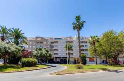 Reventa - Apartamento - Torrevieja - Centro