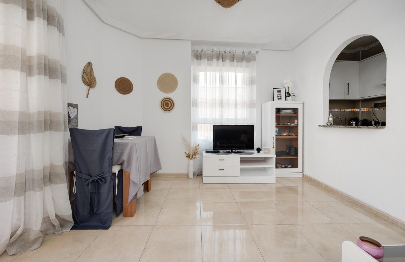 Resale - Apartamento - Torrevieja - Nueva Torrevieja