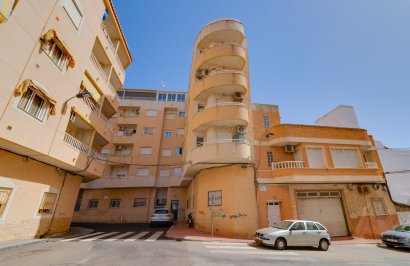 Resale - Apartamento - Torrevieja - Centro