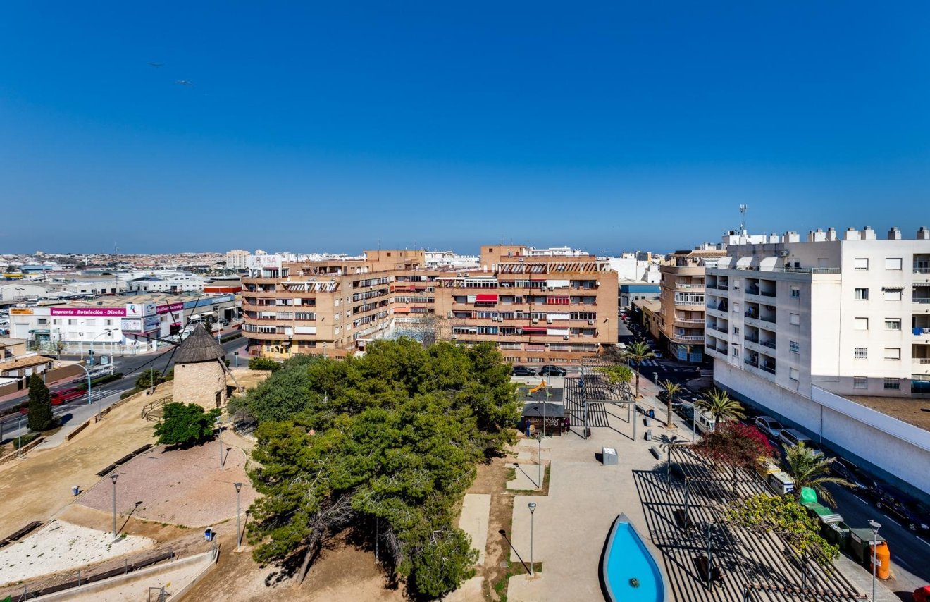 Resale - Apartamento - Torrevieja - Centro