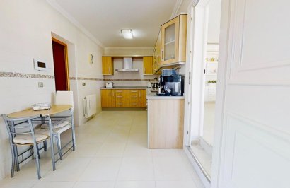 Resale - Villa - Torrevieja - Lago jardin