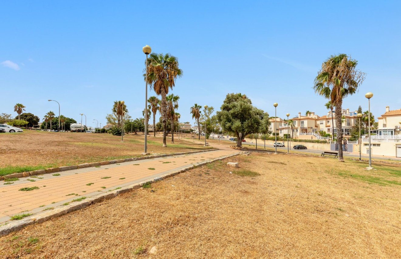 Resale - Townhouse - Torrevieja - Los altos