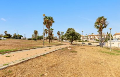 Resale - Townhouse - Torrevieja - Los altos