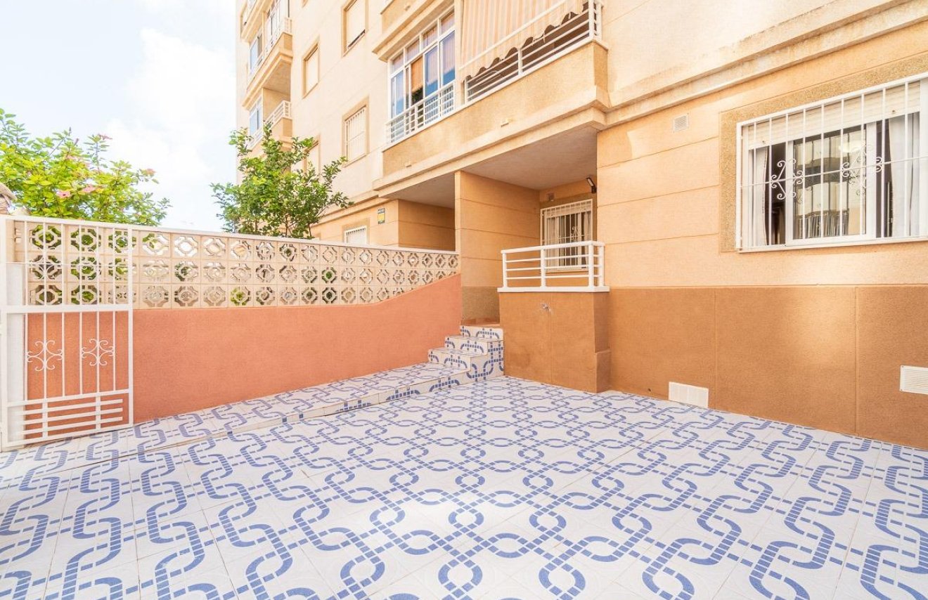 Resale - Apartamento - Torrevieja - Nueva Torrevieja