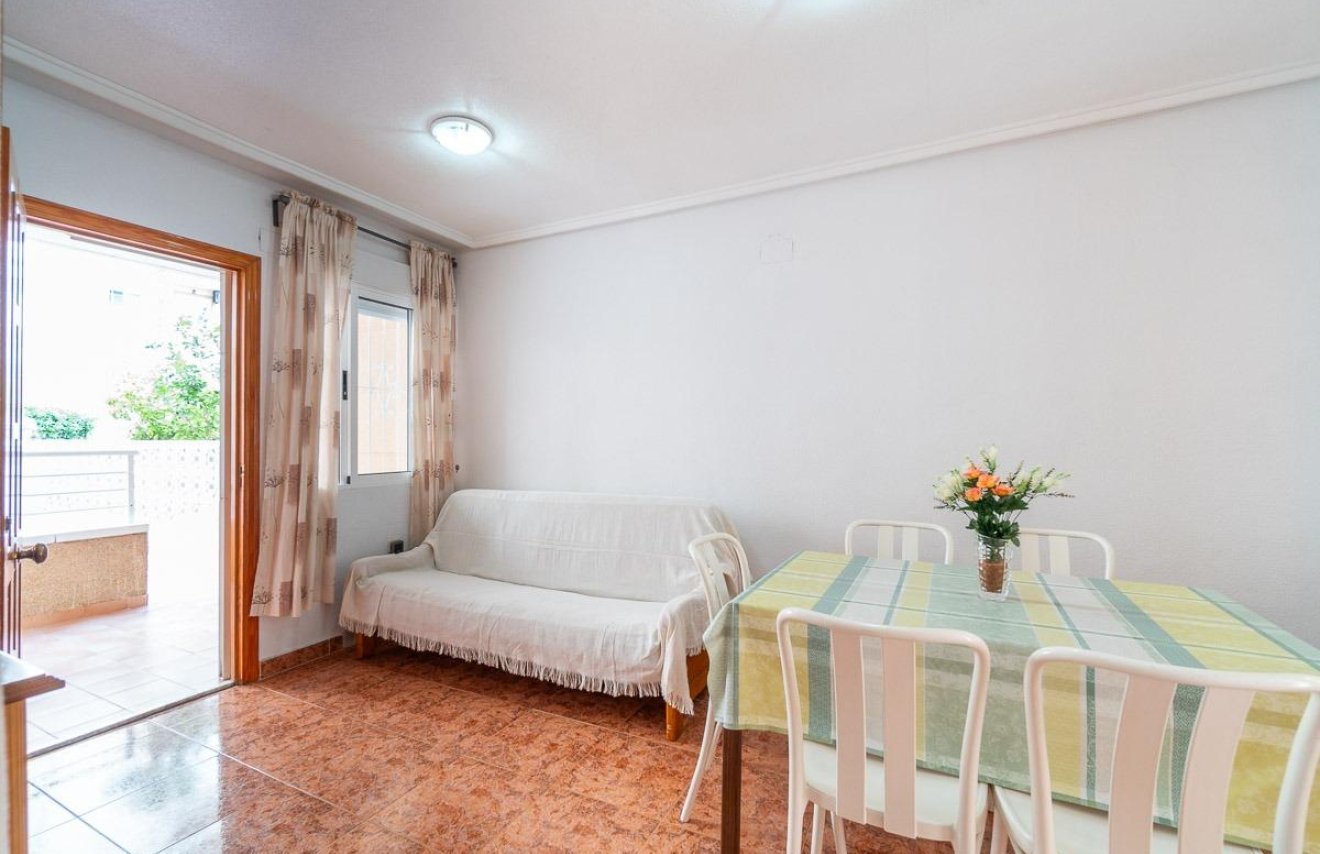 Resale - Apartamento - Torrevieja - Nueva Torrevieja