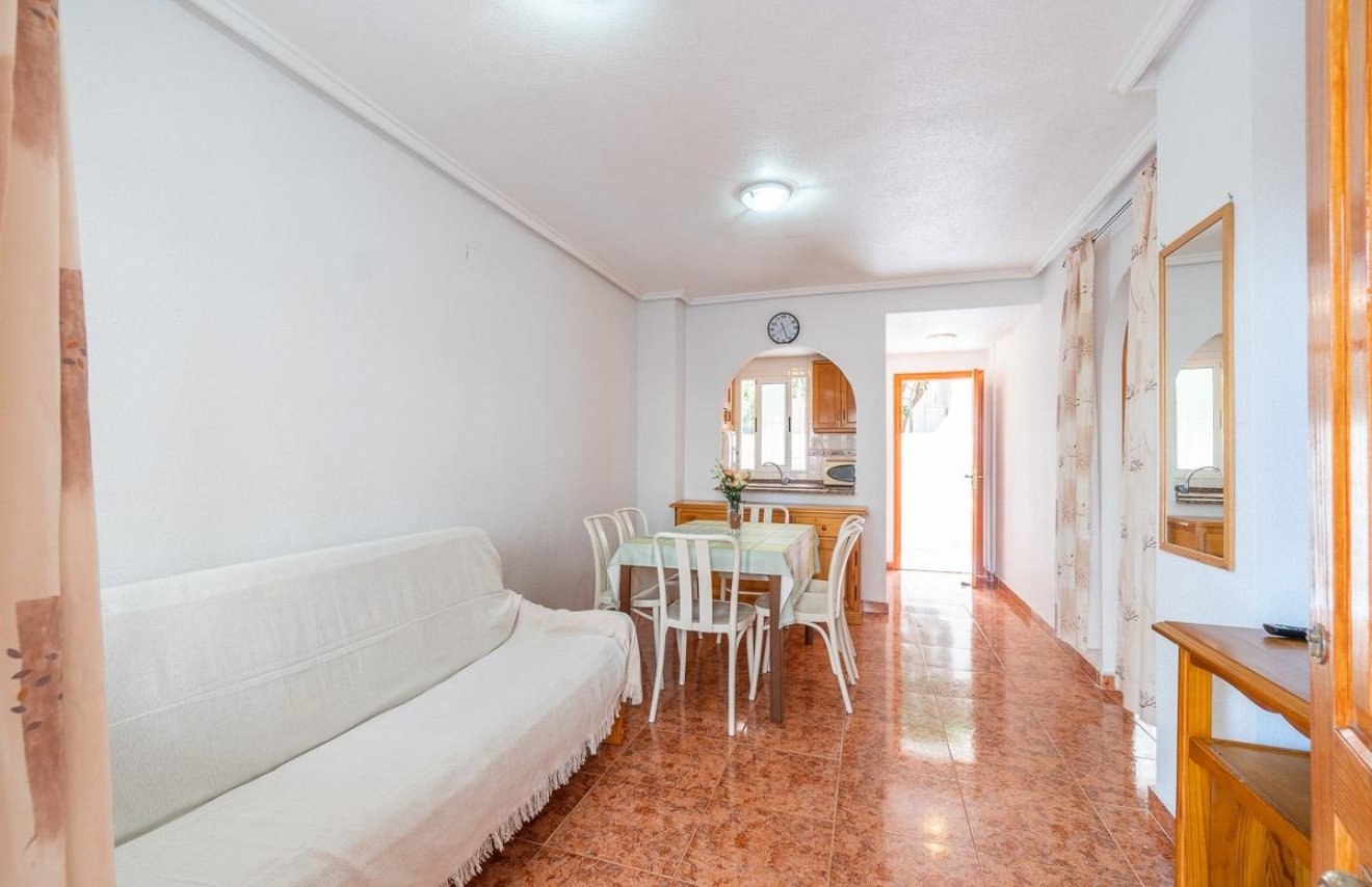 Resale - Apartamento - Torrevieja - Nueva Torrevieja