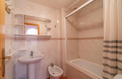 Resale - Apartamento - Torrevieja - Nueva Torrevieja