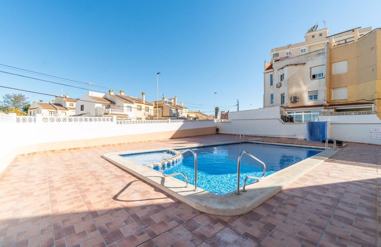 Resale - Apartamento - Torrevieja - Nueva Torrevieja