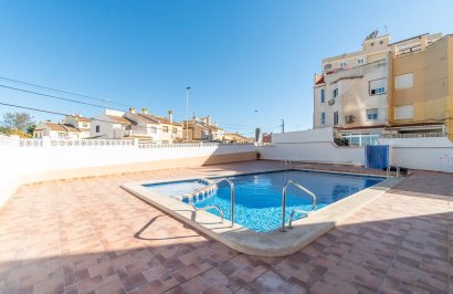 Resale - Apartamento - Torrevieja - Nueva Torrevieja