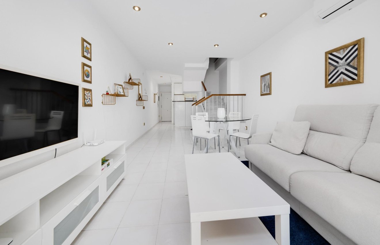 Reventa - Duplex - Torrevieja - Playa de los Locos