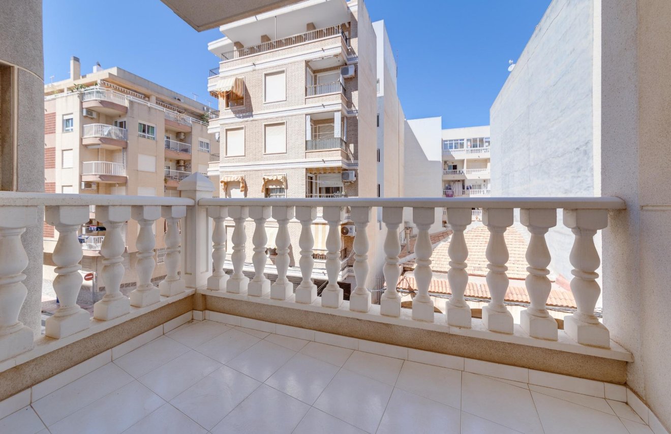 Resale - Duplex - Torrevieja - Playa de los Locos