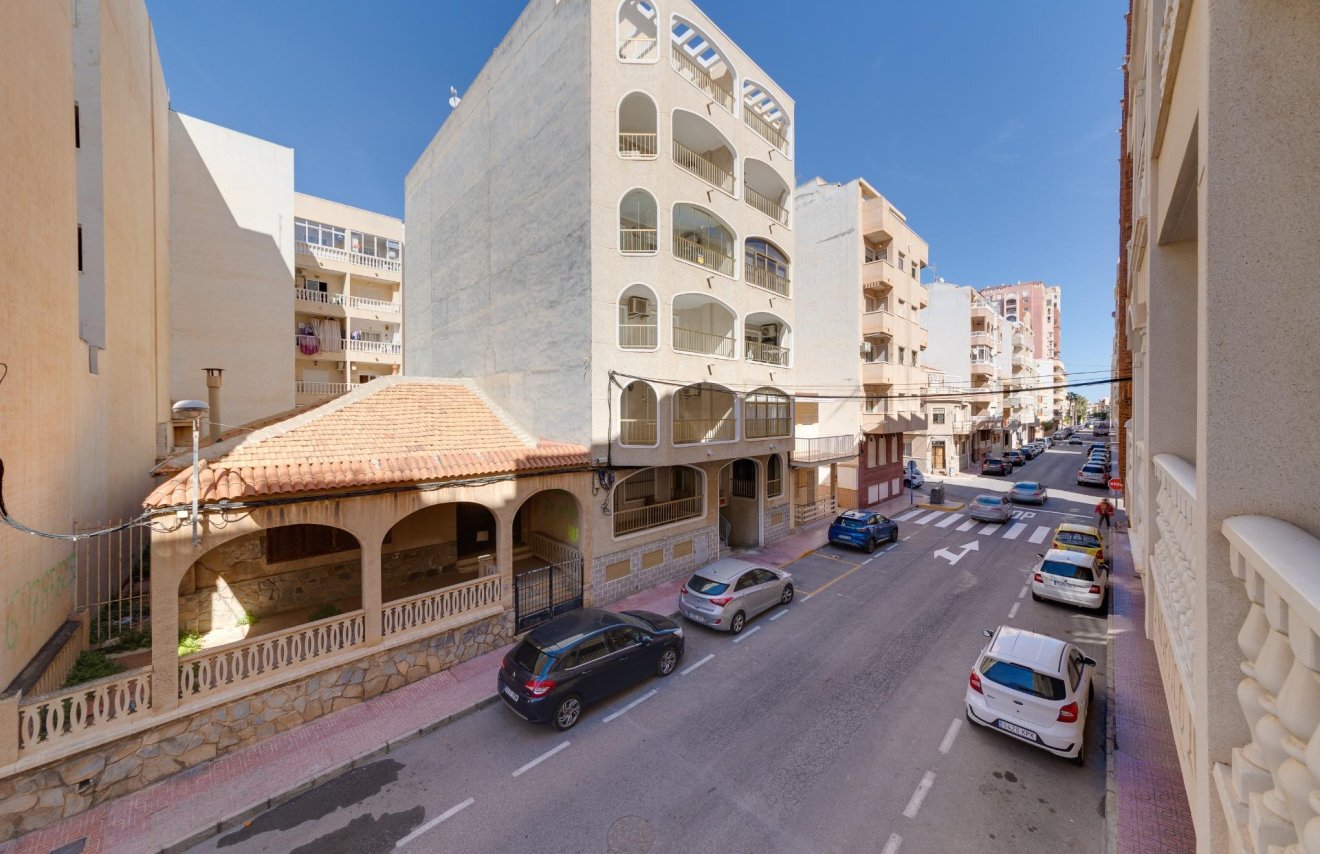 Resale - Duplex - Torrevieja - Playa de los Locos