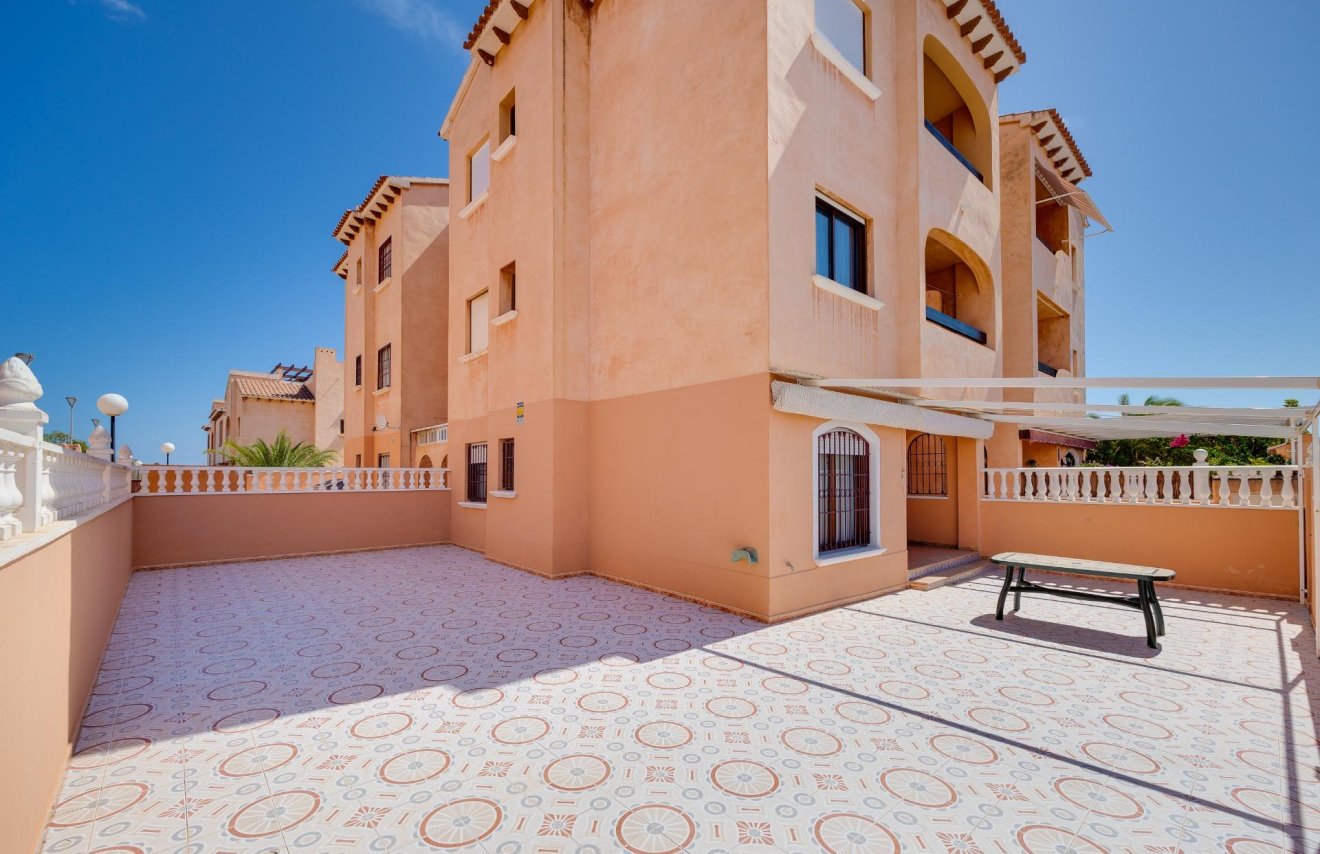 Resale - Bungalow Planta Baja - Torrevieja - Torrejón