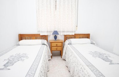 Resale - Apartamento - Torrevieja - Playa del Cura