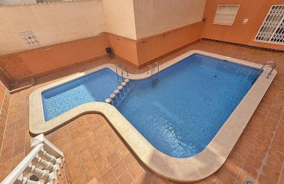 Resale - Apartamento - Torrevieja - Playa del Cura