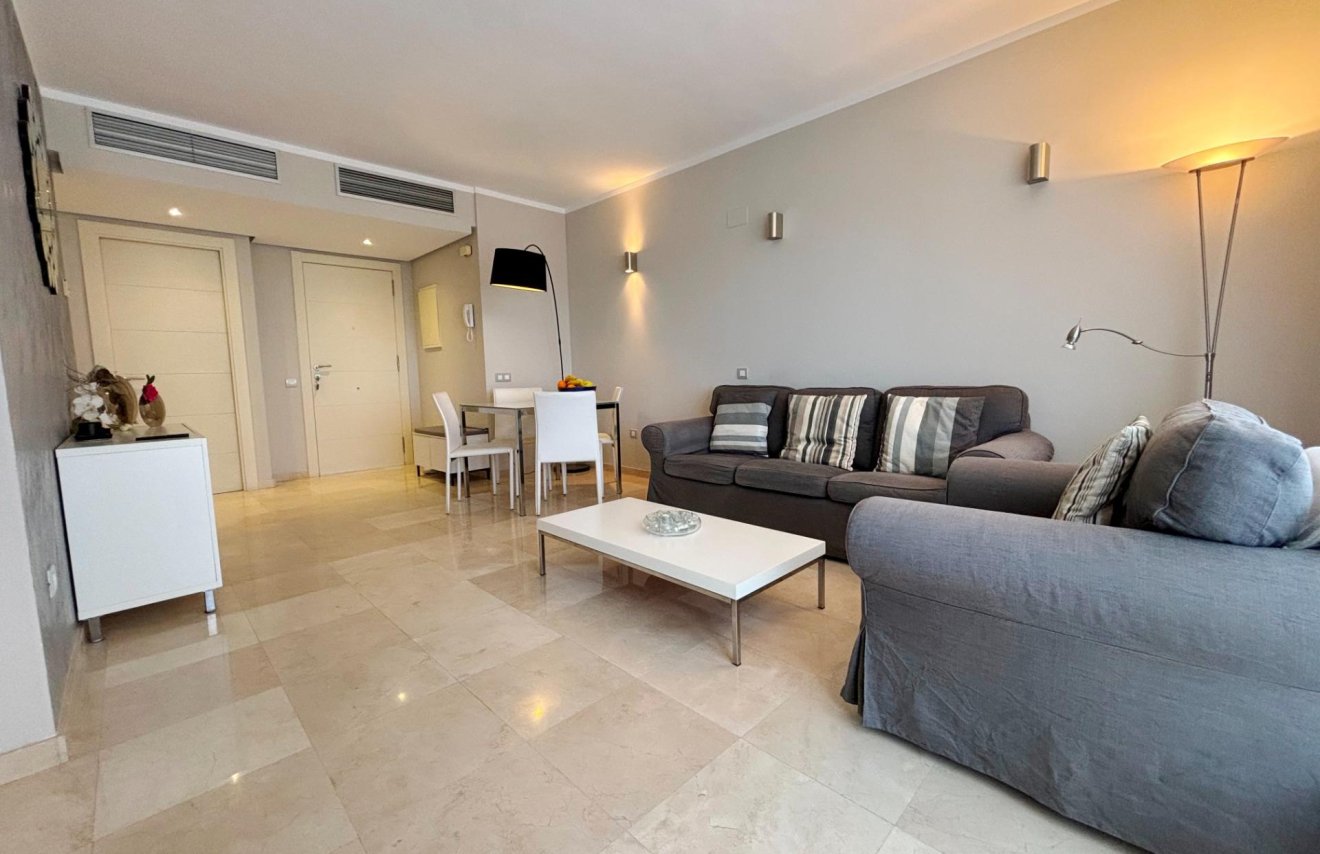 Resale - Apartamento - Orihuela - Las Colinas Golf