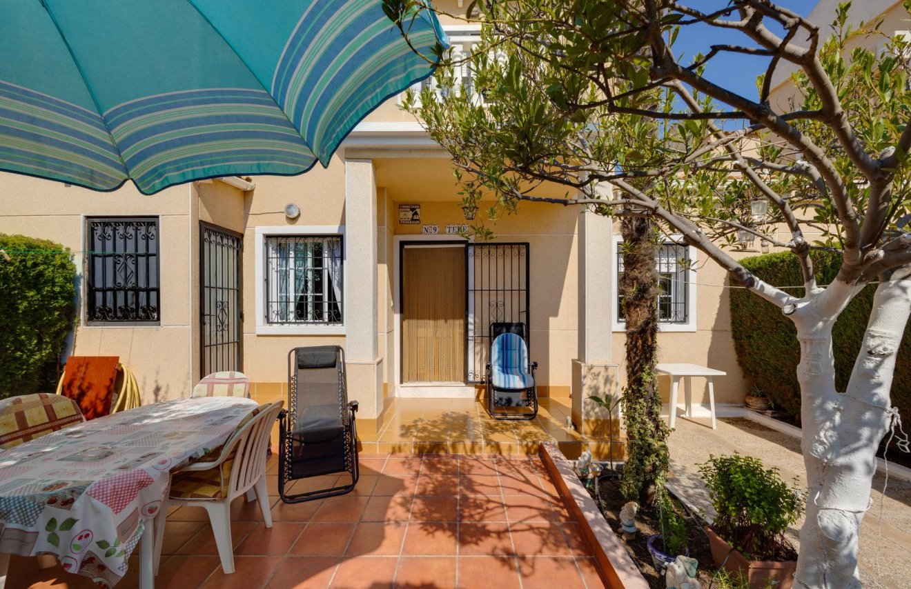 Resale - Chalet - Torrevieja - Torreblanca