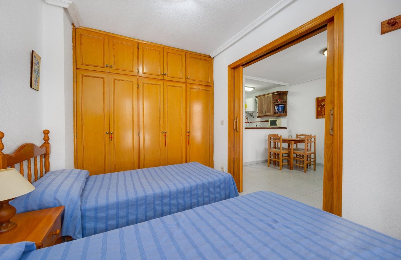 Resale - Apartamento - Torrevieja - Habaneras