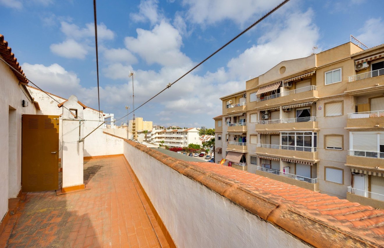 Resale - Apartamento - Torrevieja - Habaneras