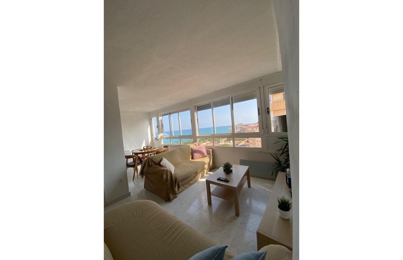 Resale - Apartamento - Torrevieja - Cabo cervera