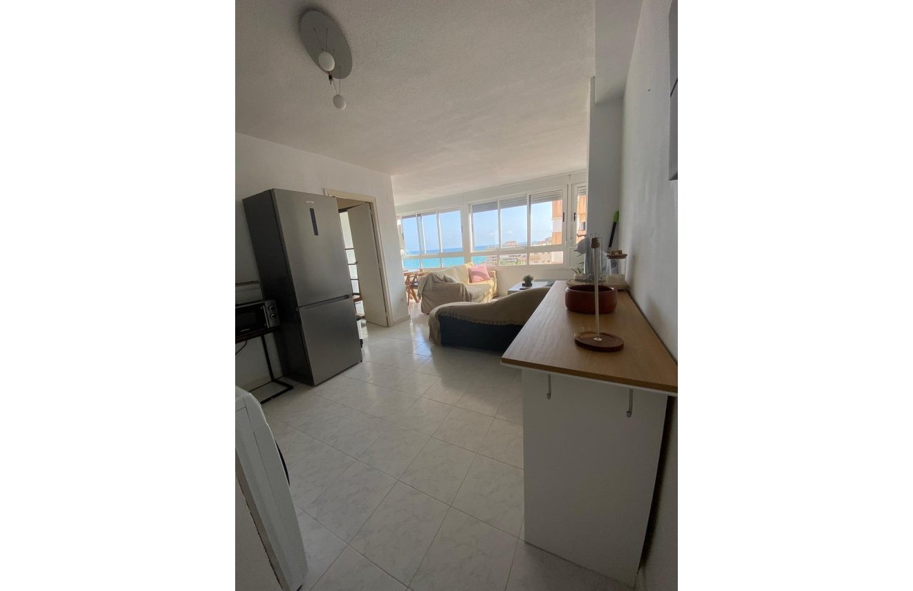 Resale - Apartamento - Torrevieja - Cabo cervera