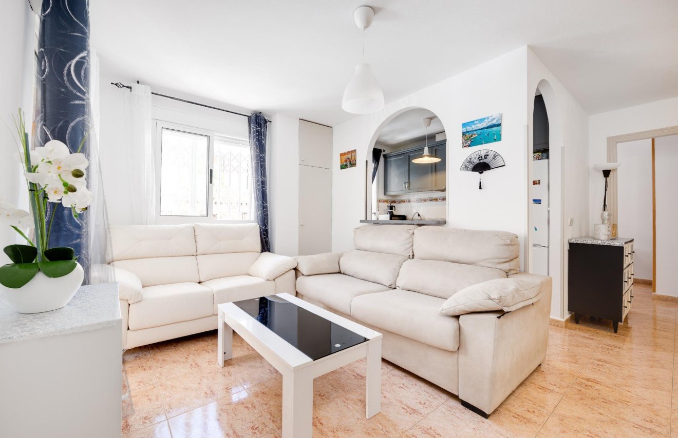 Resale - Apartamento - Torrevieja - Playa del Cura