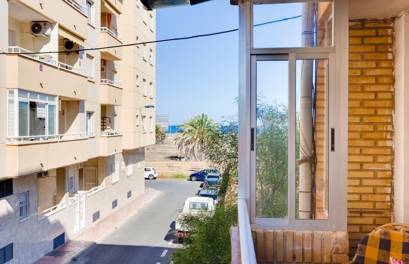 Resale - Apartamento - Torrevieja - Habaneras