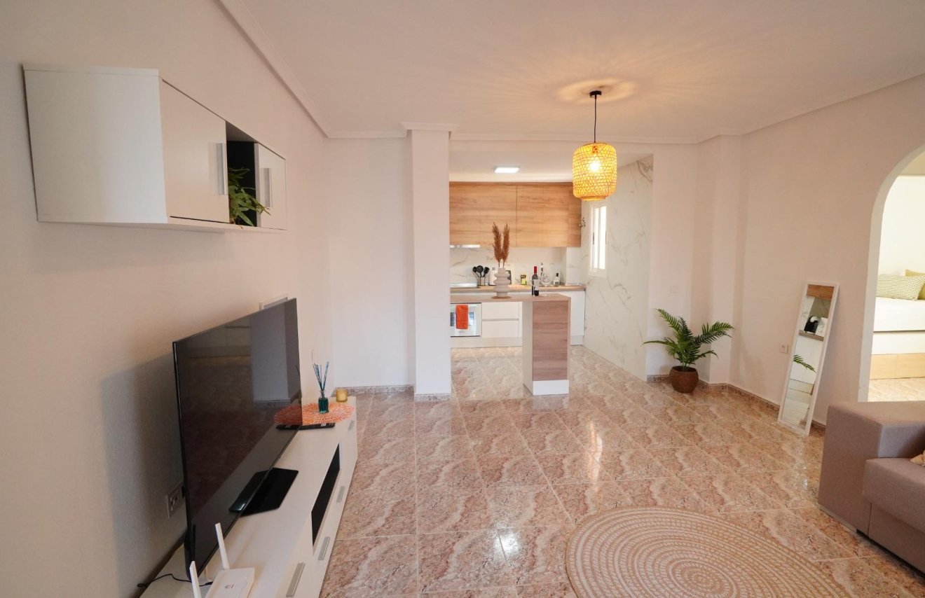 Alquiler a largo plazo - Apartamento - Orihuela Costa - La Zenia