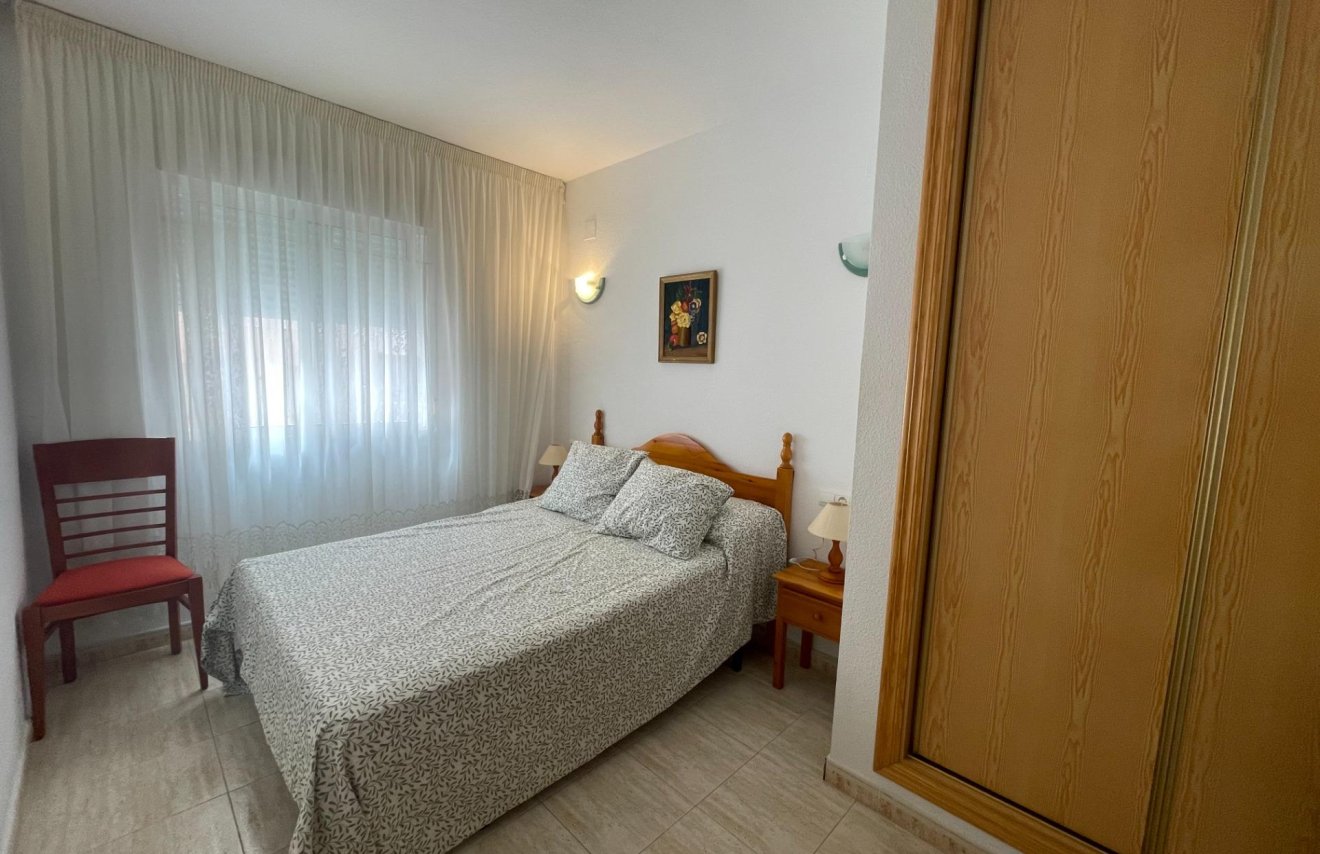 Reventa - Apartamento - Torrevieja - Estacion de autobuses