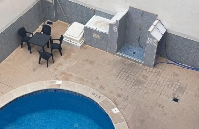 Resale - Apartamento - Torrevieja - Playa del Cura