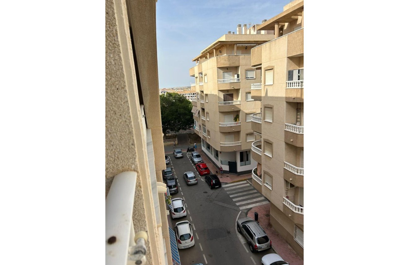 Reventa - Apartamento - Torrevieja - Acequion