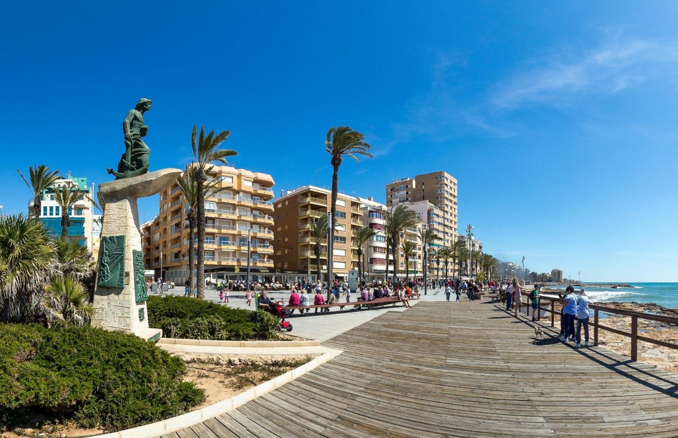 Reventa - Adosado - Torrevieja - Parque las naciones