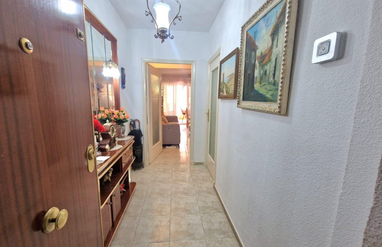 Reventa - Apartamento - Torrevieja - Playa del Cura