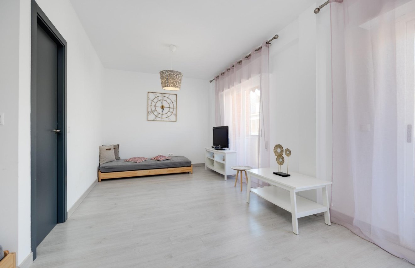 Revente - Apartamento - Torrevieja - Playa del Cura