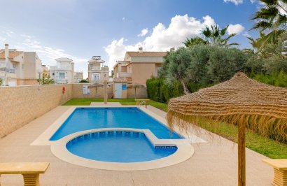 Reventa - Casa Tipo Dúplex - Torrevieja - Aguas nuevas 2