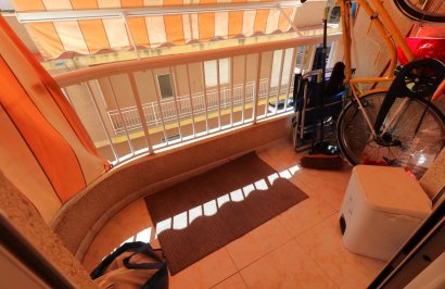 Resale - Apartamento - Torrevieja - Acequion