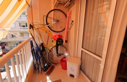 Resale - Apartamento - Torrevieja - Acequion