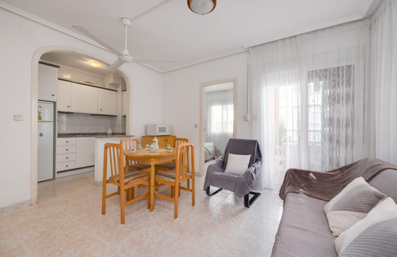 Revente - Apartamento - Torrevieja - Playa del Cura