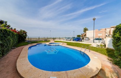 Revente - Chalet - Torrevieja - Aguas nuevas 1