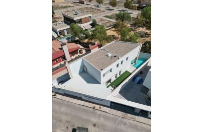 Revente - Chalet - Callosa de Segura - JUNTO CAMPO DE FUTBOL