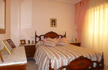 Resale - Apartamento - Torrevieja - Acequion