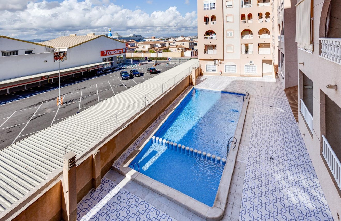 Revente - Apartamento - Torrevieja - Centro