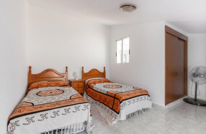 Resale - Bungalow - Torrevieja - San luis