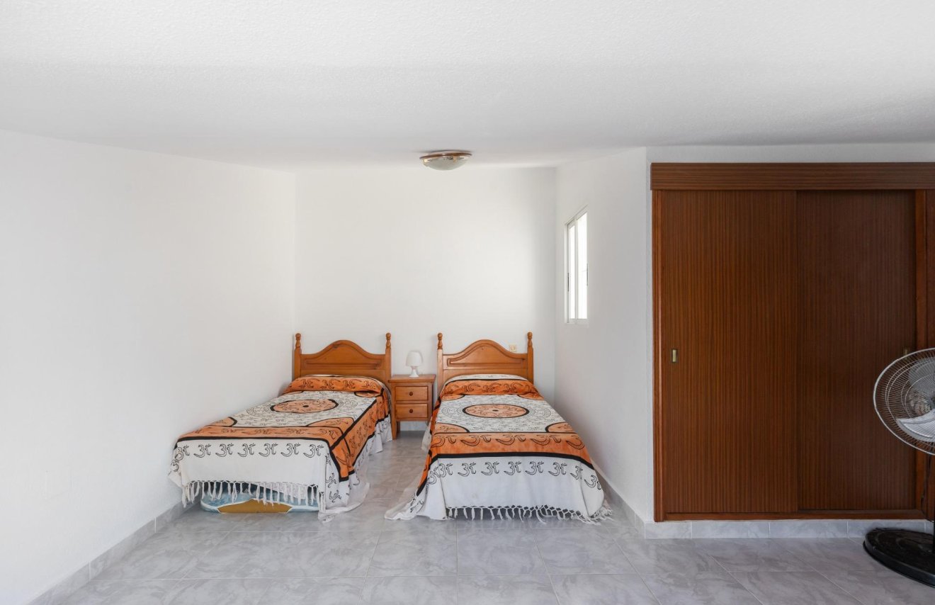 Resale - Bungalow - Torrevieja - San luis